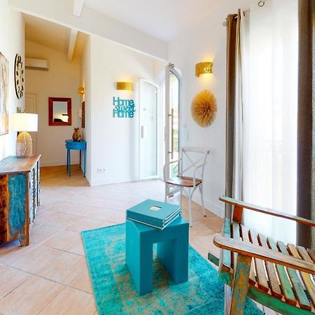 Villa 35 De แซงเตกูลฟ์ ภายนอก รูปภาพ