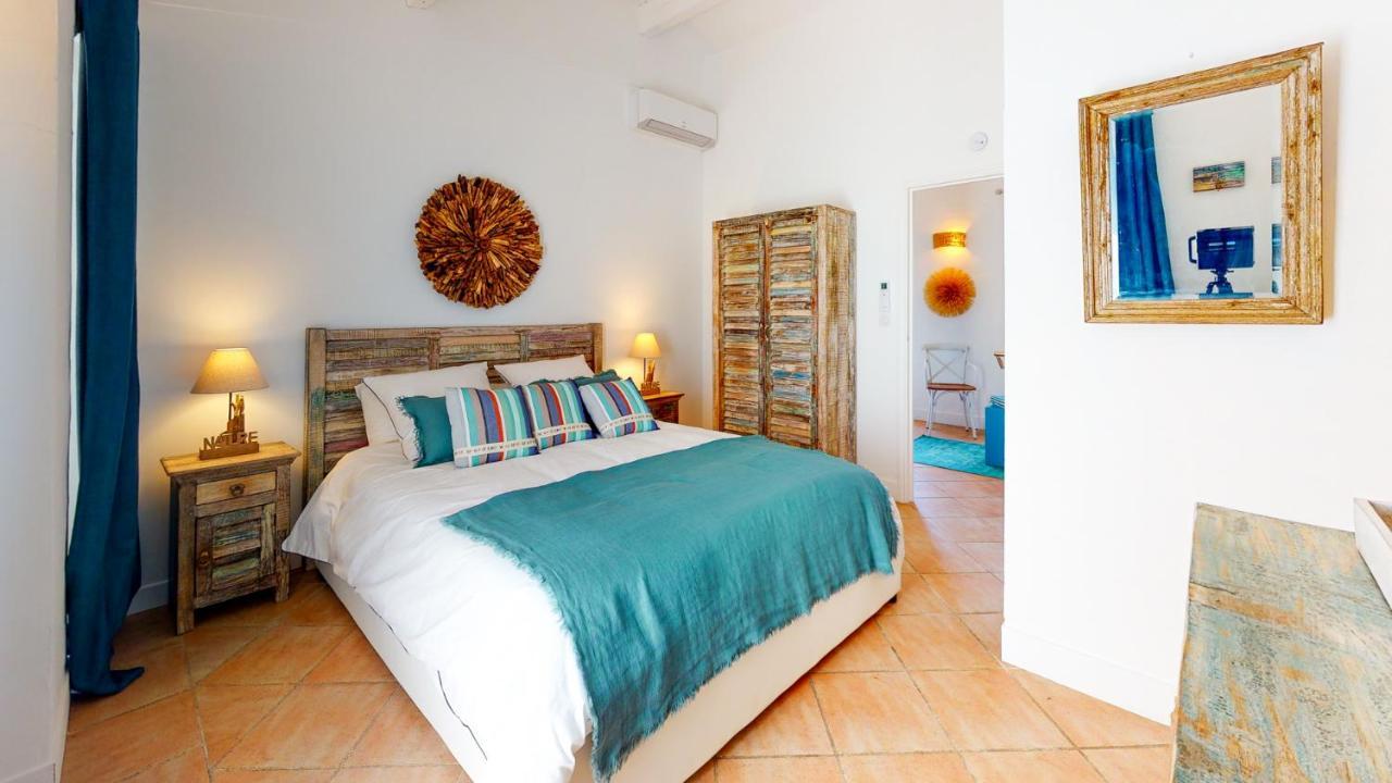 Villa 35 De แซงเตกูลฟ์ ภายนอก รูปภาพ
